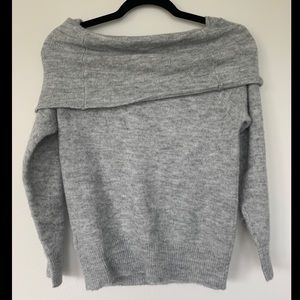 H&M Off the shoulder top